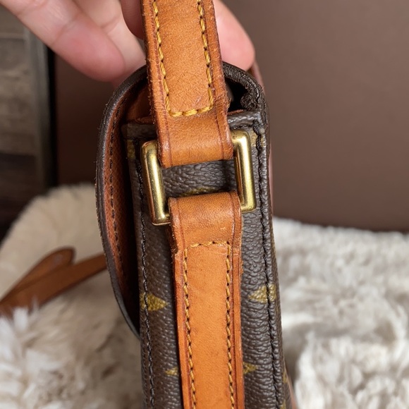 Louis Vuitton Chantilly PM - Picture 2 of 12